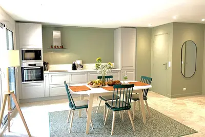 Image de Appartement spacieux et lumineux dans le coeur de Juan les Pins!