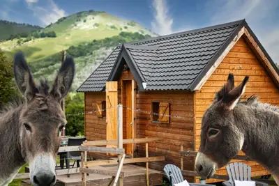 Image de Cabane vue sur la montagne