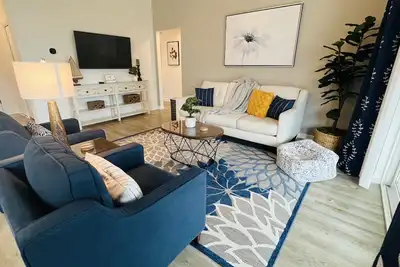 Image de Citrus Grove Cozy Retreat -Sawgrass Marketplace