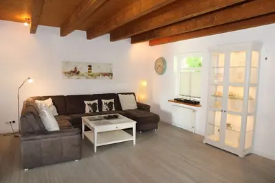 Image de Ostfriesenhuus - Family-friendly 155sqm house for 4-5 pers. with fireplace,