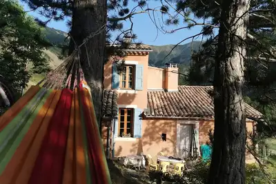 Image de Gite de charme au pied des Monges. Alpes du Sud, 6 à 8 personnes