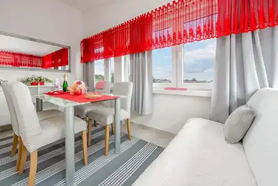 Image de Appartement d'une chambre avec la terrasse et la vue sur le mer Vir - Torovi - Vir - Pedinka, Vir (A-18577-a)