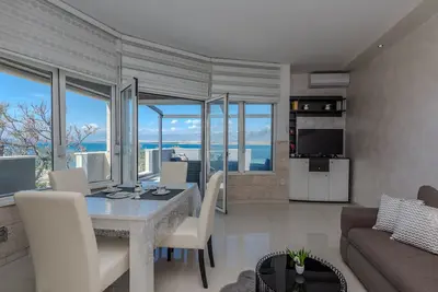 Image de Appartement d'une chambre prés de la plage Vir (A-18588-a)