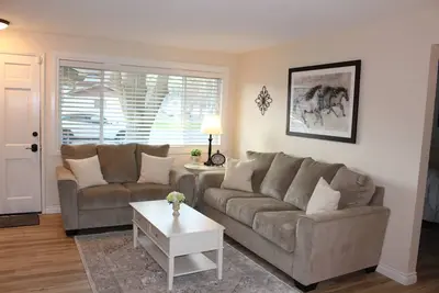Image de Relax in this 2 bedroom 1 bath home in North Spokane!