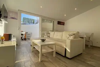 Image de Villa de luxe en bord de mer dans un cadre idyllique no1