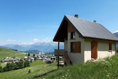 Image de Chalet confortable 2* avec poêle à granulés et jardin, accepte animaux