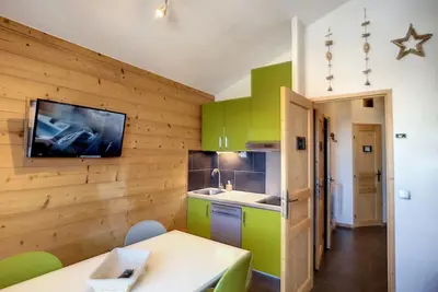 Image de Beau 2p rénové 24m², ski aux pieds, balcon, parking, animaux admis