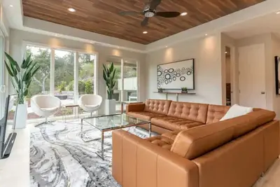 Image de Modern Luxury - Carmel
