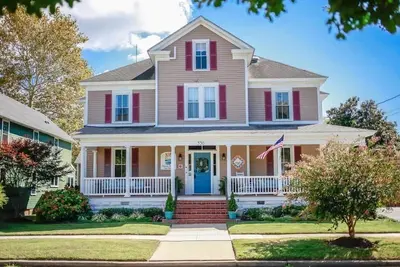 Alyssa  House