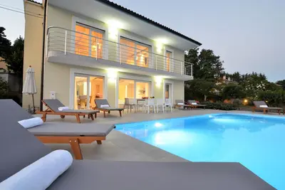 Image de Villa Maelynn Opatija * Heated Pool & Stunning Sea view