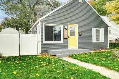 Image de Elm Street Retreat - A cozy home all your own!