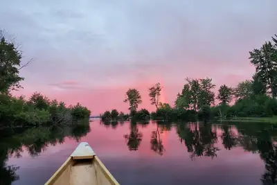 Image de Riverfront Caravan seconds from Bonnechere Provincial Park