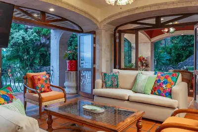 Image de Huge 2-Br Garden Villa w/ Outdoor Patio & Ocean Views at Luxury Resort