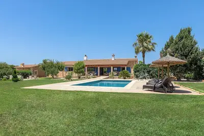Image de Beautiful Mallorca Finca with Pool · 4 Bedrooms & 4 En-Suite Bathrooms