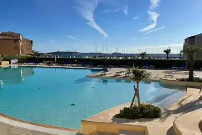 Image de T3 - 3* vue mer, ascenseur, 6 pers 2 ch, 2 sdb, Wifi, parking, clim, piscine