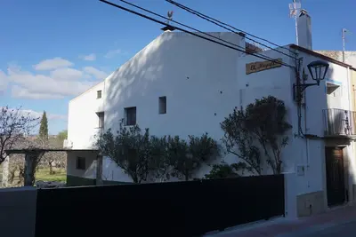 Image de Rural house with garden, barbecue and swimming pool. Sea, mountains, culture, hiking!