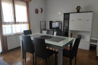 Image de Apartment \"The Tower\" 2 rooms, 1 min walk to the beach!