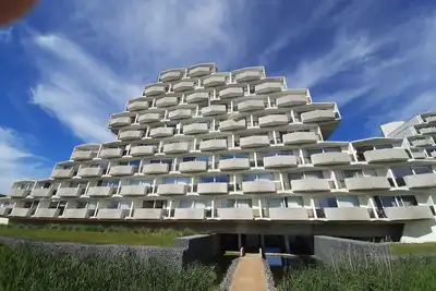 Image de Sunny apartment in unique building