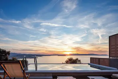 Image de Omnia Villa 1 Heated* pool & stunning seaview!