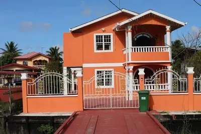 Image de Veron's Country Getaway<br><br>Tuschen West Coast Demerara