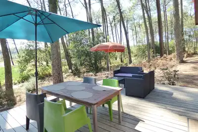 Image de Cottage Vue Lac - Village Nature, Piscines, Sports et 2 vélos, proche Plage