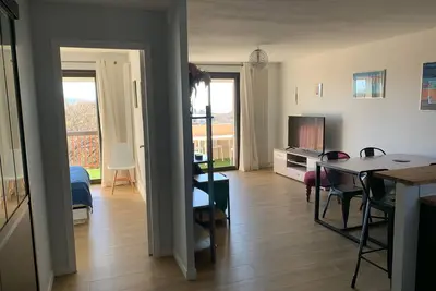Image de Très bel appartement proche des commerces et d'une belle plage de sable fin