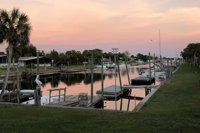 Image de Reel Pelican Paradise located in Paradise village, Shellpoint Beach on the Gulf
