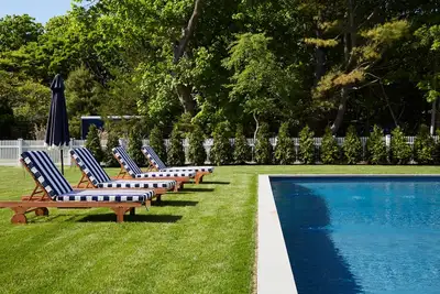 Image de Peaceful Family Escape Near the Hamptons – 40 Foot Pool, 90 Minutes from Nyc