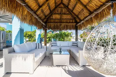Image de Welcome to Paradise