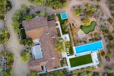 Phoenix / Scottsdale ultimate single level mountain estate