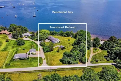 Image de Spacious Oceanfront Home with Private Beach on Penobscot Bay