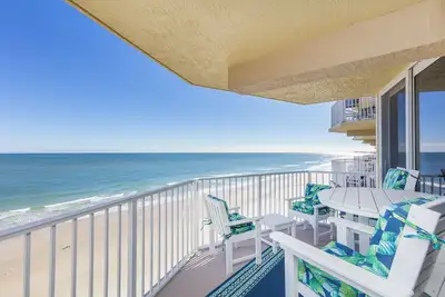Image de ☀ Beautiful Oceanfront Condo ☀ Heated Pool - Pickleball Court - Fitness Room