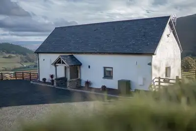 Image de Tyn Llwyn Barn, pet friendly, luxury holiday cottage in Llangollen