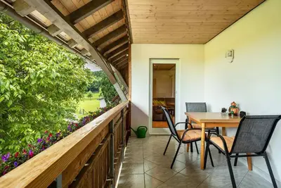 Image de Appartement 'Urlaub auf dem Hirschhof Stehle' avec vue sur les montagnes, Wi-Fi et jardin