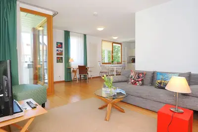 Image de Appartement mit 1 Schlafzimmer und Balkon