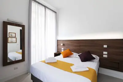 Image de New Apartment just 5 min. from the metro