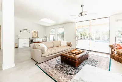 Image de Desert Retreat Phoenix - Tesla Charger, Pool with Heat Avail