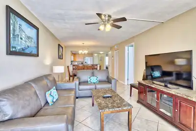Image de SandCastle 1804 - Beautiful updates, Breathtaking view, tons of amenities