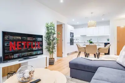 Image de Pluxa Crème Opulence***** Beautiful High End Apartment in Birmingham City Centre