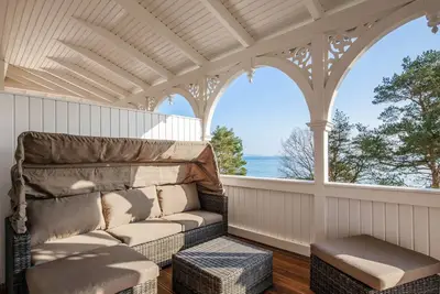 Image de Apartment with sea view, 2 bedrooms and balcony