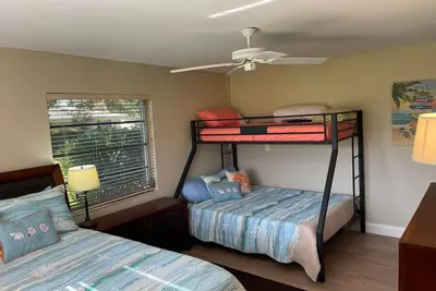 Image de Sarasota 3 bedroom villa conveniently located on Palm Aire Golf Course community