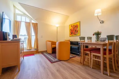 Image de Comfort apartment with 2 bedrooms and balcony on the top floor