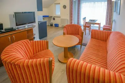 Image de Comfort apartment with 2 bedrooms and balcony on the top floor
