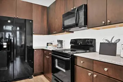 Image de Plush 1br unit mins to Med Ctr-Dtwn