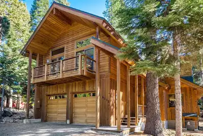 Image de Work From Home! Fabulous N. Lake Tahoe/Carnelian Bay Getaway + Awesome Game Room