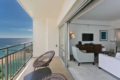Image de Ilikai 2528 Ocean/Lagoon View Deluxe High Floor, Daily Cleaning Included