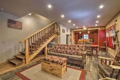 Image de Rustic Hollister Cabin - 5 Mi to Downtown Branson