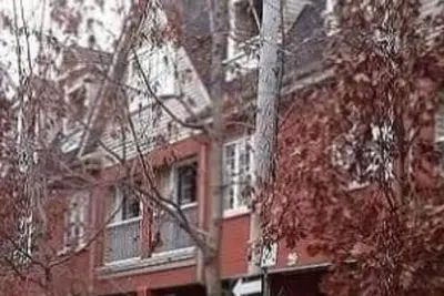 Image de Cozy Tri-level Townhouse - 3 min from Outdoor Mall at Partridge Creek