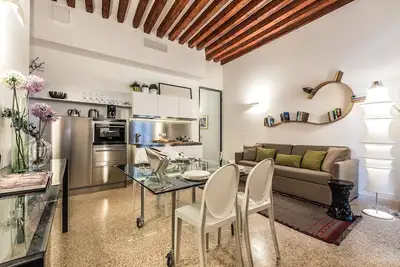Image de Charming Apartment Nestled in Venice Historic Centre