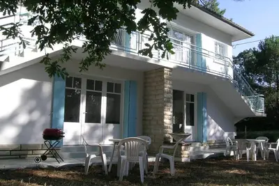 Image de Ronce-les-Bains - Appartement Rez-De-Chaussee gauche - 90m de la Plage